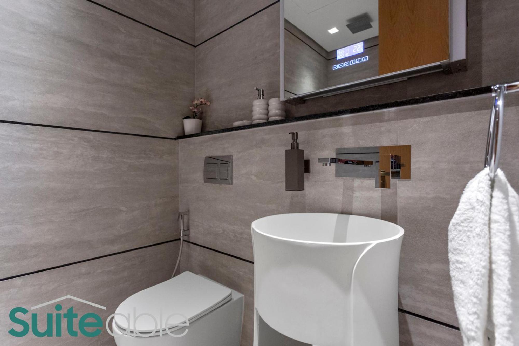 Vibrant & Exclusive Pool View In Autograph Apartment