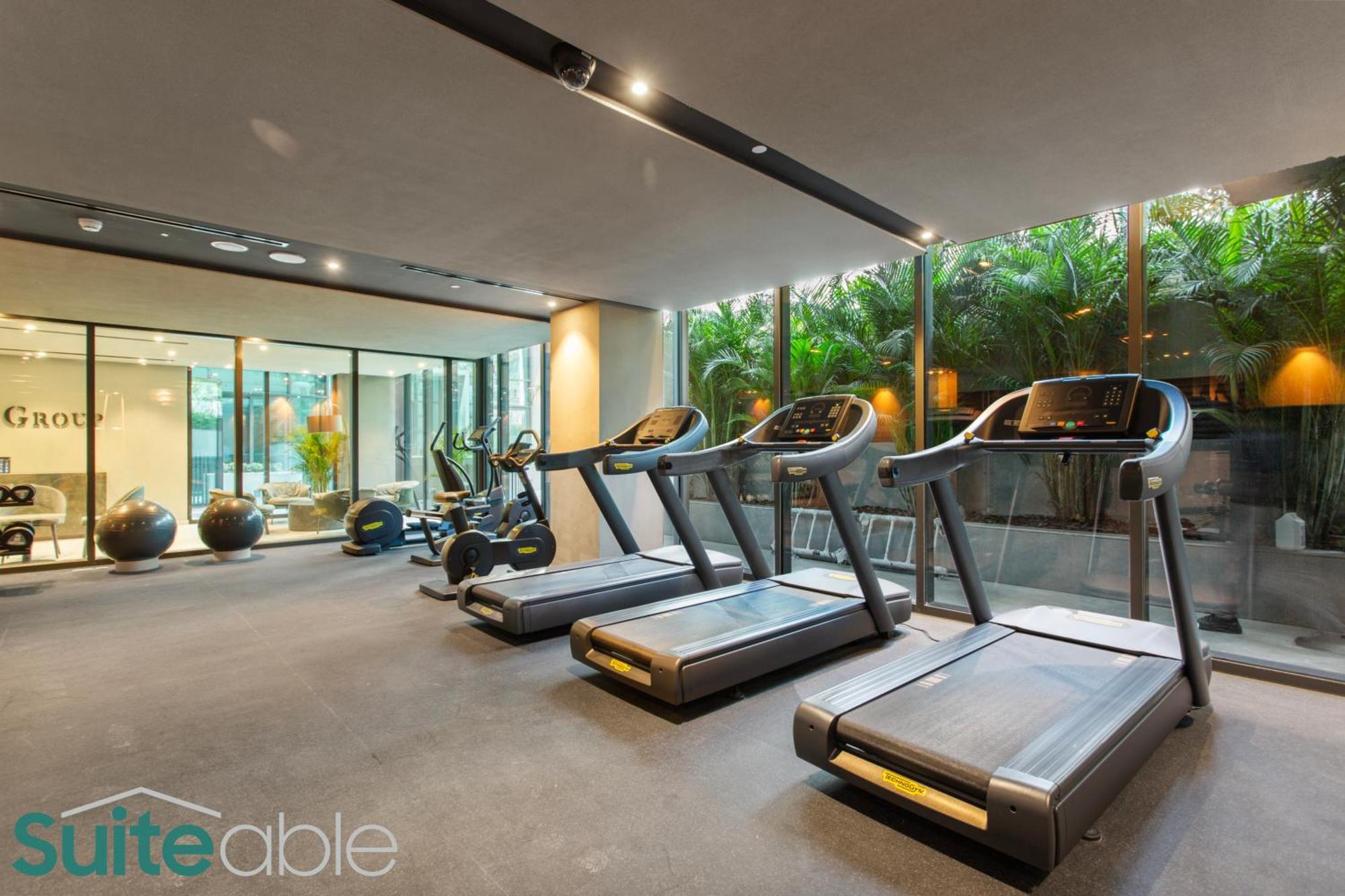 Vibrant & Exclusive Pool View In Autograph Apartment Dubai