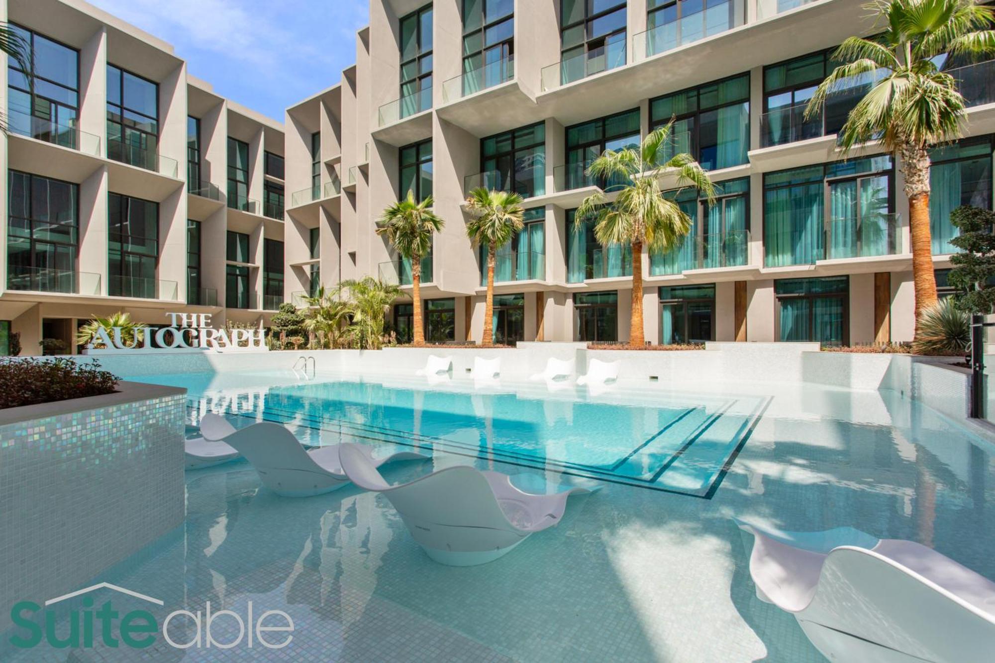 Vibrant & Exclusive Pool View In Autograph * Dubai